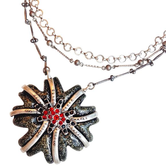 Y2K Signed Chico’s Mixed Metal Starburst Pendant Necklace Red Black Rhinestones - Picture 3 of 13